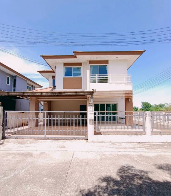 รูป บ้านเดี่ยว เนื้อที่ทั้งหมด 287.6 ตารางเมตร 88/46 หมู่บ้านแฟมิลี่เฮ้าส์ ตำบลวัดไทรย์ อำเภอเมืองนครสวรรค์ นครสวรรค์ ราคา 3,300,000 บาท - รูปที่ 1/6