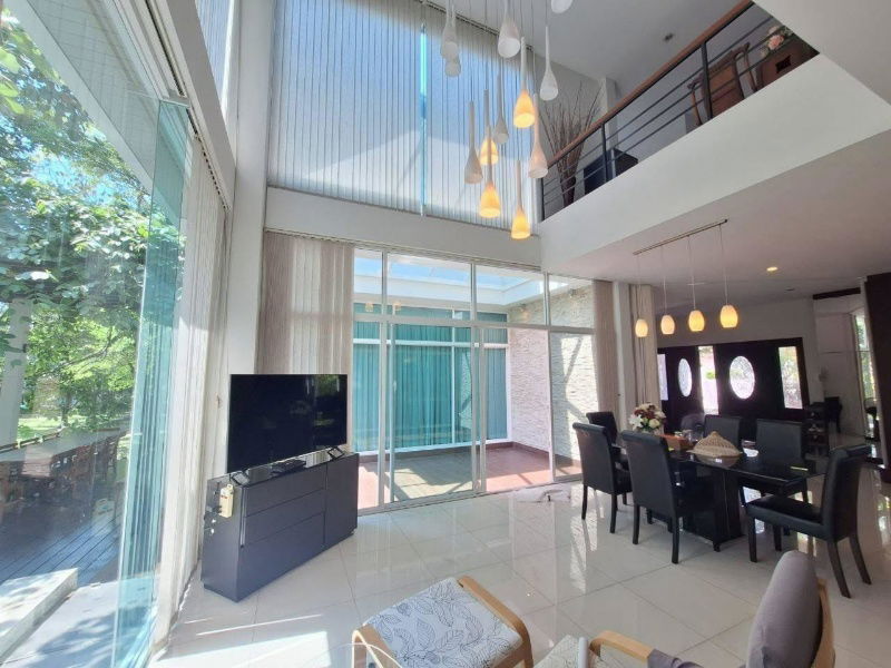 รูป บ้านเดี่ยวสุดหรู ใจกลางคุ้งบางกระเจ้า เนื้อที่ 500 ตร.ว. ร่มรื่นน่าอยู่ - รูปที่ 2/14