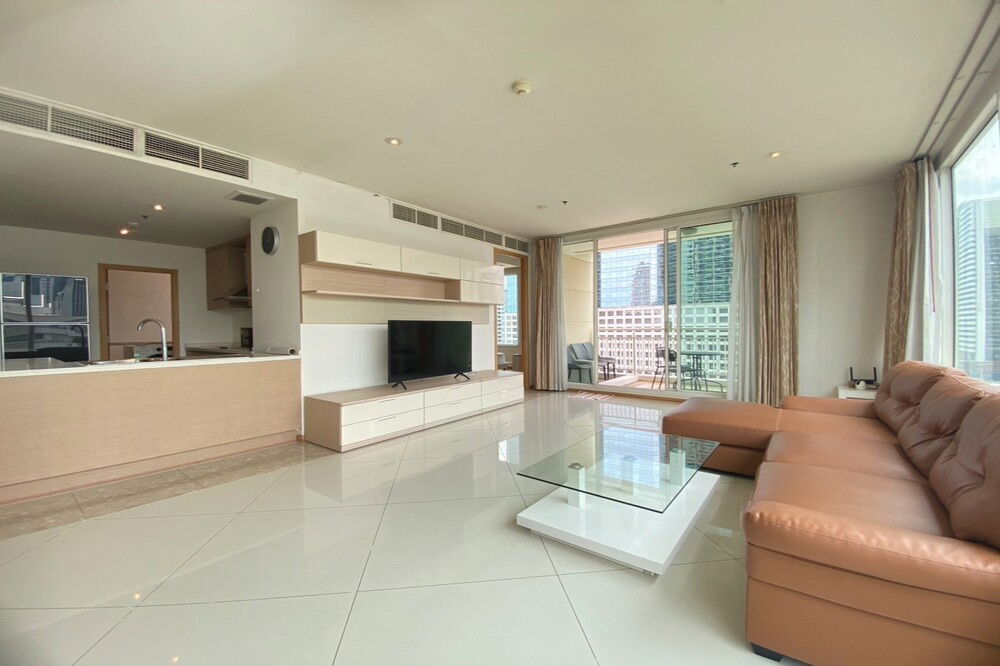 picture 🔥 For Sale  !! Rare Item !!🔥 Code C20230207899...The Empire Place, 2 bedroom, 2 bathroom, City View, furnished, ready to move in, Special Deal!!📣📣 - 3/11