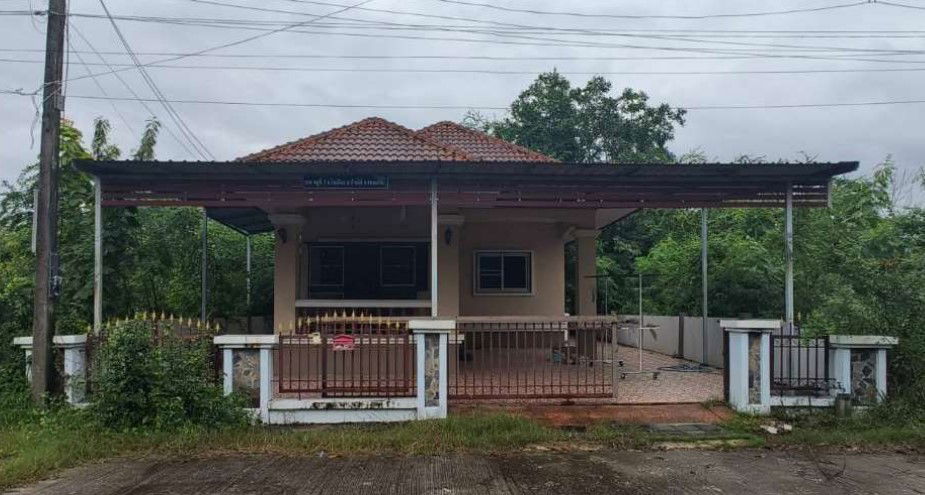 รูป บ้านเดี่ยว เนื้อที่ทั้งหมด 278.4 ตารางเมตร 254 หมู่บ้านเสริมทรัพย์ ตำบลในเมือง อำเภอบ้านไผ่ ขอนแก่น ราคา 1,205,000 บาท - รูปที่ 1/4