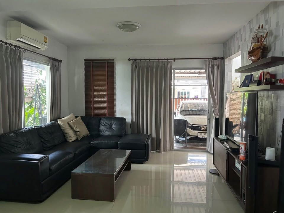 picture UK07-018 🏡House for sale, 3 bedrooms, 2 bathrooms - Family City Project, Na Pa, Chonburi - 2/9