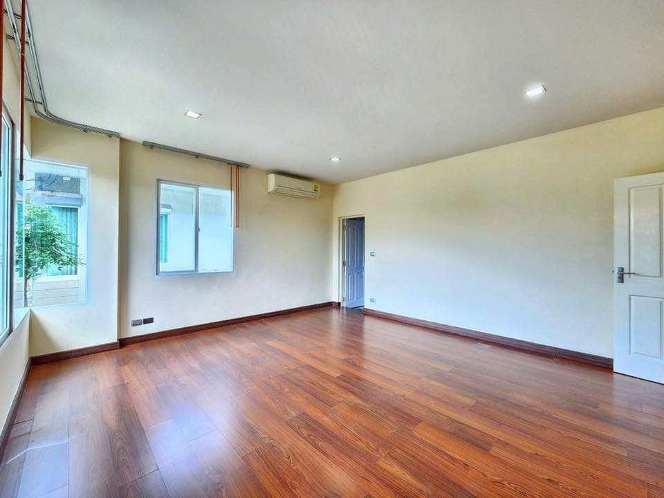 picture PK001 Modern 5-Bedroom Luxury Home at Casa Legend Pinklao-Ratchapruek - 3/18
