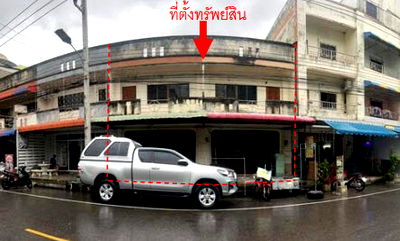 Shophouses for sale Sadao Songkhla : ตึกแถว 220 square meter Songkhla Sadao Samnak Kham for 5997000 THB