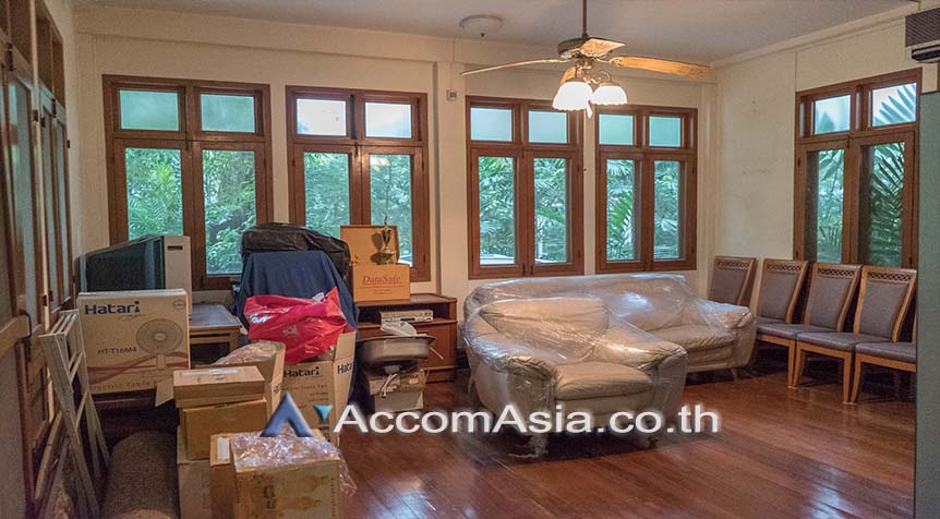 picture 🔼🔽 AccomA 📩 Home Office,Garden 4 BR House in Khlong Ton Nuea (AA26054) - 6/20