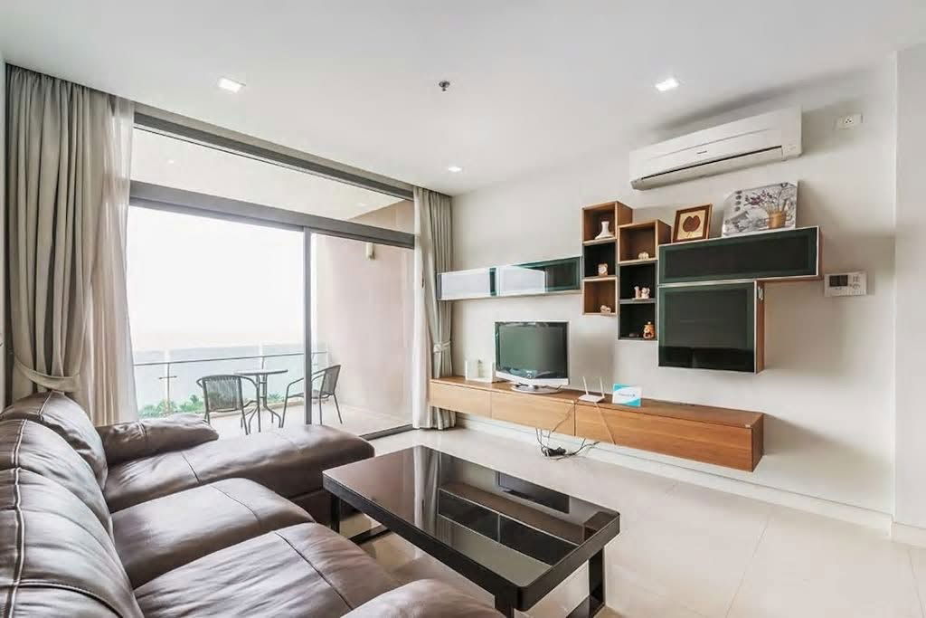 picture UK06-039 🎯 Condo for rent by the sea - A (corner room, sea view) 📍 Bang Saen, Chonburi Province 💰 Rental price 33,000 baht / month - 2/11