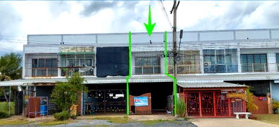 ตึกแถว เนื้อที่ทั้งหมด 80.8 ตารางเมตร 38/5 หมู่บ้านนพดล 1 ตำบลเนินมะกอก อำเภอบางมูลนาก พิจิตร ราคา 1,650,000 บาท