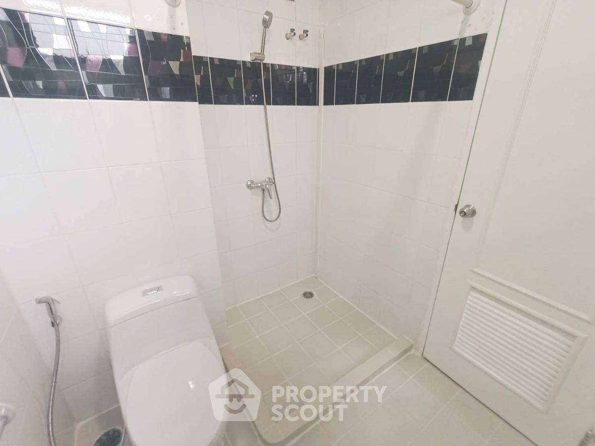 picture 2-BR Condo at The Waterford Park Sukhumvit 53 Condominium near BTS Thong Lor (ID 1801674) - 5/34