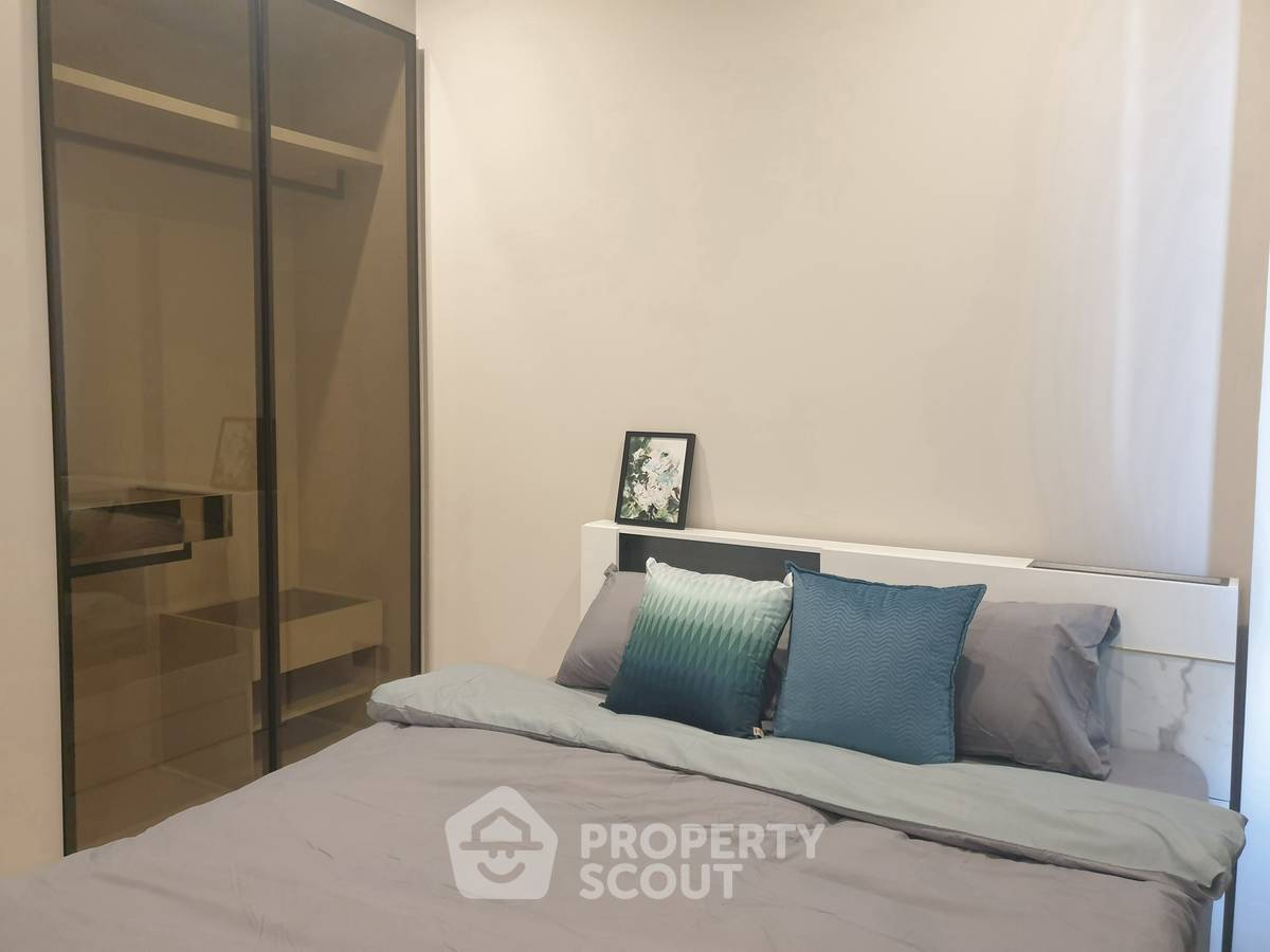 picture Studio Condo at The Room Phayathai near ARL Ratchaprarop (ID 2253581) - 14/16