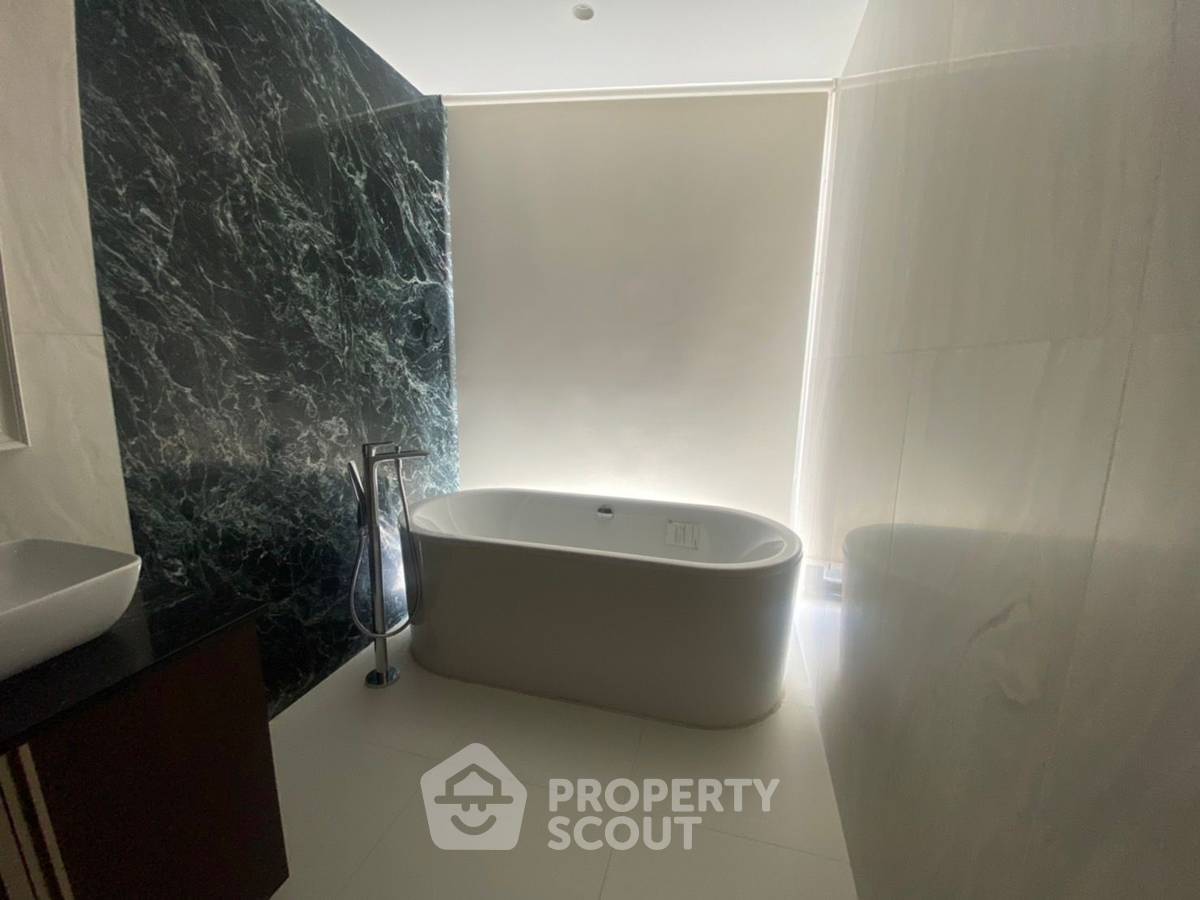 picture 3-BR Condo at La Citta Delre Thonglor 16 near BTS Thong Lor (ID 1489015) - 5/9