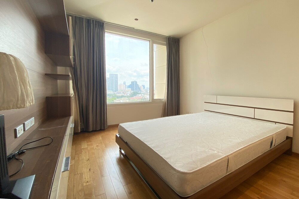 picture 🔥 For Sale  !! Rare Item !!🔥 Code C20230207899...The Empire Place, 2 bedroom, 2 bathroom, City View, furnished, ready to move in, Special Deal!!📣📣 - 8/11