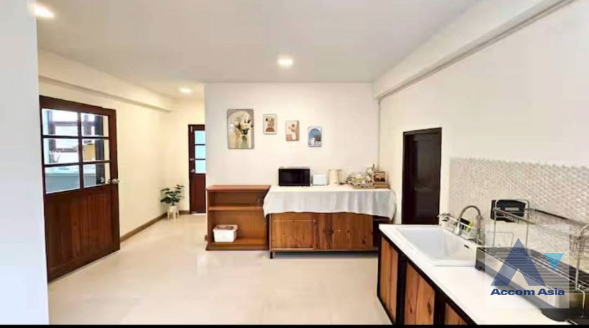 picture 🔼🔽 AccomA 📩 Home Office 5 BR House in Phra Khanong (AA44429) - 7/17