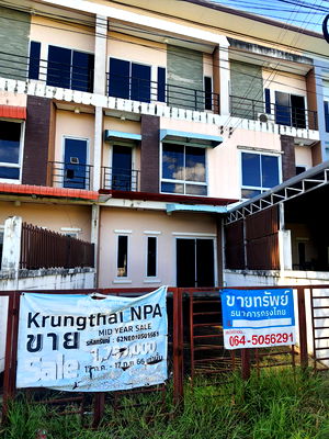 Townhouses for sale Ubon Ratchathani International Airport) : ทาวน์เฮ้าส์ 129.2 square meter Ubon Ratchathani Muang Ubon Ratchathani Kham Yai for 1430000 THB