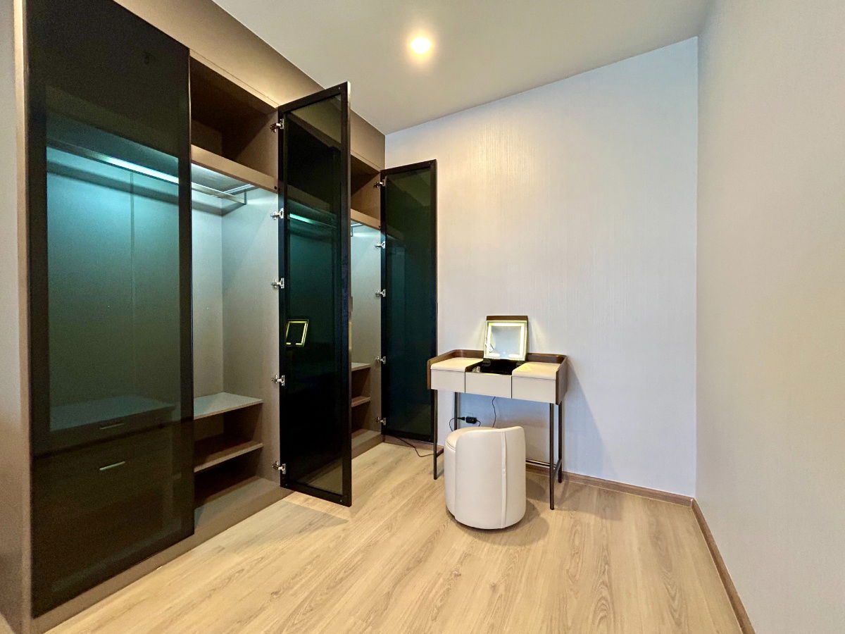 รูป Life Rama4 Asoke  2ห้องนอน/2ห้องน้ำ  ชั้น 31 ขนาด 60 ตร.ม. - รูปที่ 15/26