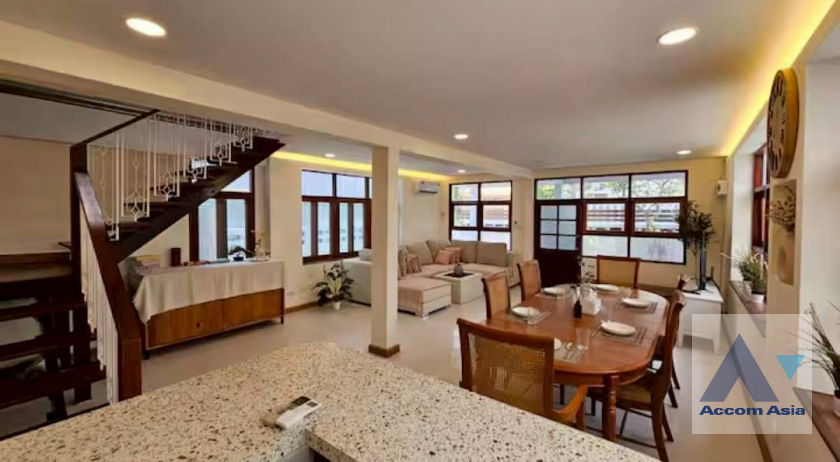 picture 🔼🔽 AccomA 📩 Home Office 5 BR House in Phra Khanong (AA44429) - 4/17
