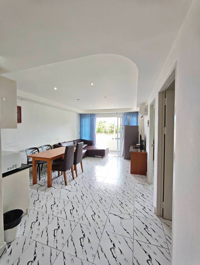 picture 2 Bedrooms apartment near King Rama9 in the center of Phuket (Cat friendly) - 1/12