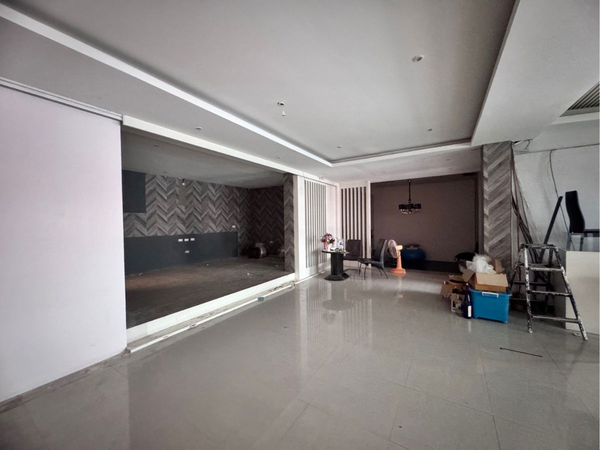 picture Office space for rent Sukhumvit 55 near Starbucks Thonglor 16.27 sq m. (N.1728) - 1/11