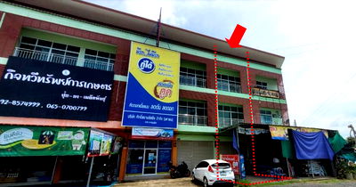 อาคารพาณิชย์ ยางชุมน้อย ศรีสะเกษ : ตึกแถว เนื้อที่ทั้งหมด 92 ตารางเมตร 97/1 หมู่ 9 ตำบลยางชุมน้อย อำเภอยางชุมน้อย ศรีสะเกษ ราคา 1,846,000 บาท