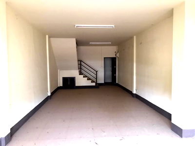 อาคารพาณิชย์ ตระการพืชผล อุบลราชธานี : อาคารพาณิชย์ เนื้อที่ทั้งหมด 100.8 ตารางเมตร 318/4 ตำบลคำเจริญ อำเภอตระการพืชผล อุบลราชธานี ราคา 2,640,000 บาท