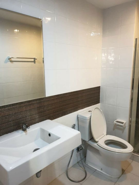 picture Condo for rent! Full furnished  - 11/17