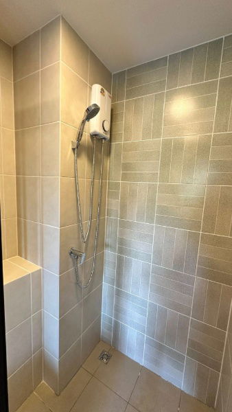 picture UK01-355 For rent Dcondo Vale Sriracha : 1 Bedroom size 25.59 sq m. Rental price 8,000 baht/month - 6/7