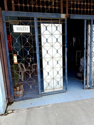 Townhouses for sale Pathumthani : Urgent sale, inquire about price, call 098-946-7984, Miss. Yuwadi Junhom