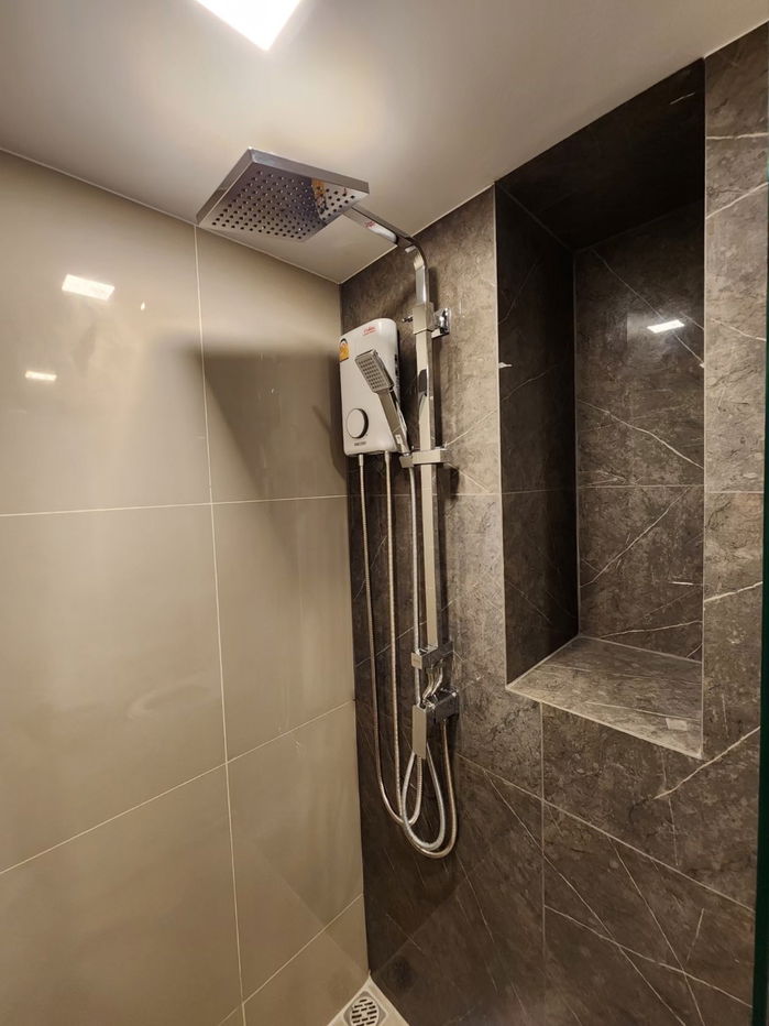 picture Airport link ramkhamhaeng 300 m. Price  23,000 Baht Condo THE TREE Pattanakarn - Ekkamai ( Rental ) - 9/11