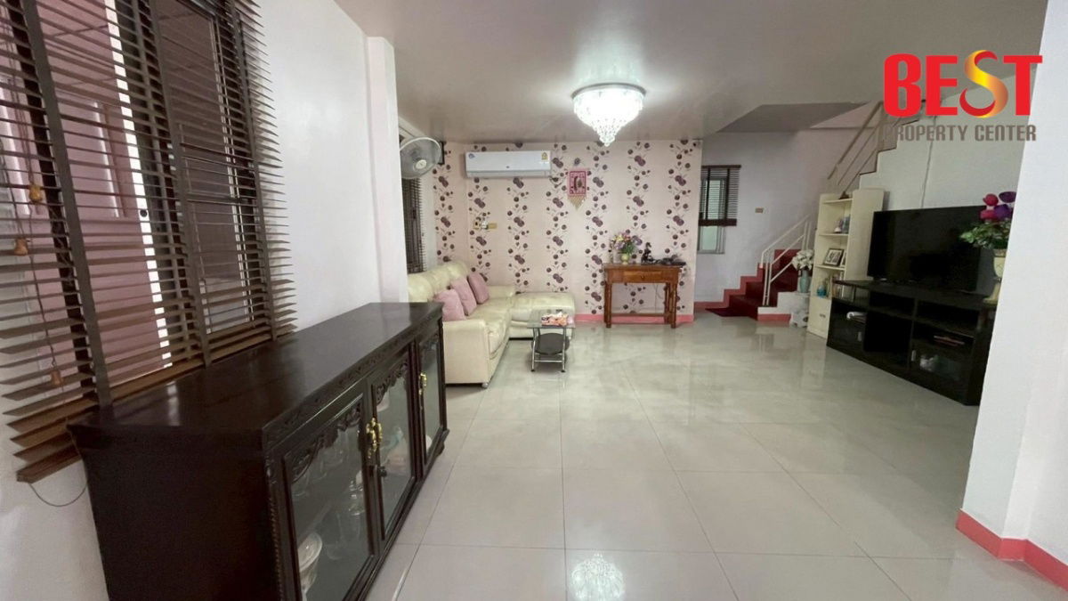 picture Corner Home for Sale in Sanfun Village, Suwinthawong, Move-In Ready & Prime Location - 8/19
