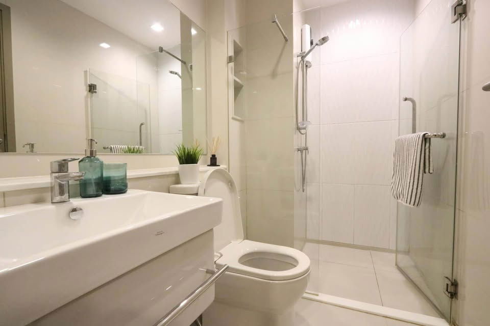 รูป Life Asoke - Rama 9 ห้องสวย ราคาดี สอบถามเพิ่มเติมได้ที่ Line @condorental - รูปที่ 11/12