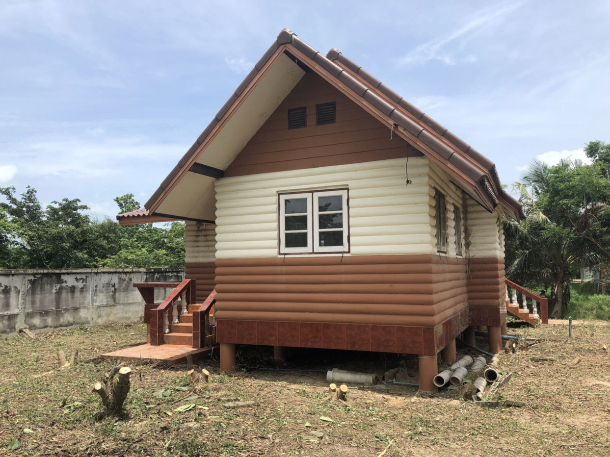 รูป บ้านเดี่ยว เนื้อที่ทั้งหมด 696 ตารางเมตร - ตำบลหนองขนาน อำเภอเมืองเพชรบุรี เพชรบุรี ราคา ไม่ระบุราคา - รูปที่ 2/4
