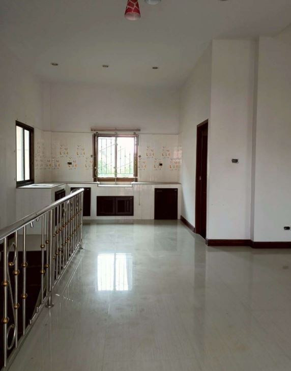 รูป บ้านเดี่ยว เนื้อที่ทั้งหมด 703.6 ตารางเมตร 90/9 หมู่บ้านอัญชลี ตำบลเวียงสระ อำเภอเวียงสระ สุราษฎร์ธานี ราคา 6,490,000 บาท - รูปที่ 12/13