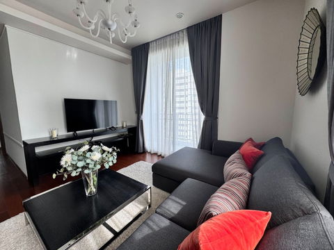 Condo for Rent Quattro by Sansiri (CR02773)