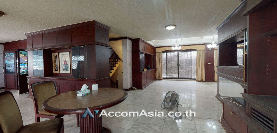 รูป 🔼🔽 AccomA 📩  4 BR House in Khlong Toei (AA29867) - รูปที่ 3/10