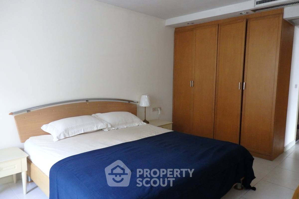 picture 3-BR Condo at Royal Castle Sukhumvit near BTS Phrom Phong (ID 886662) - 6/16
