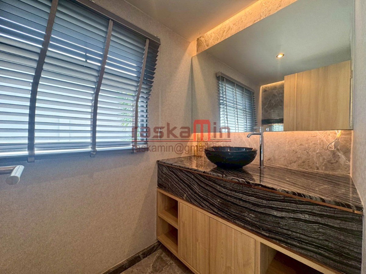 picture 🏡 Luxury Pool Villa for Sale – European Home Place - 33/50