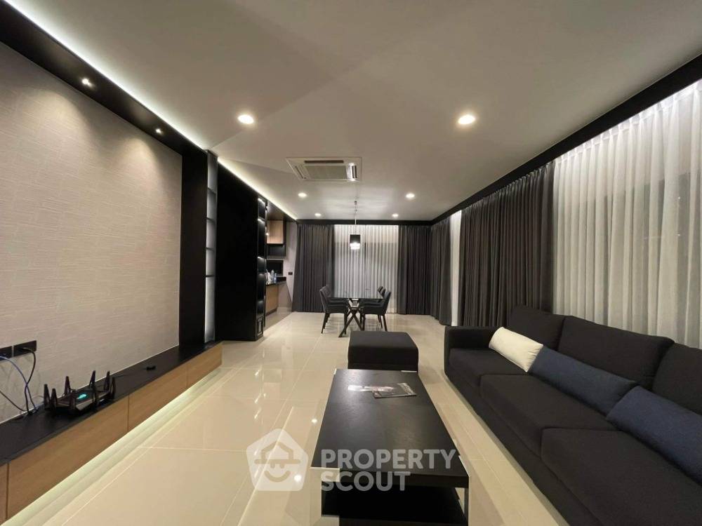 picture 4-BR House at Setthasiri-Krungthep Kreetha 2 in Hua Mak (ID 1404066) - 4/12