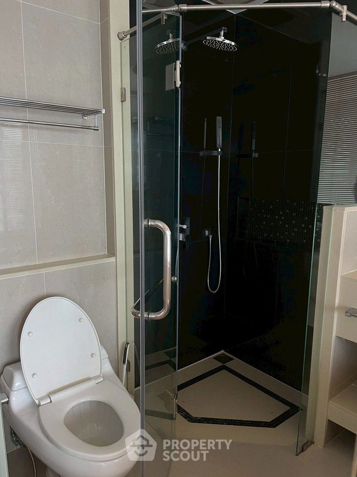 picture 2-BR Condo at The Address Sathorn near BTS Saint Louis (ID 2254361) - 6/12
