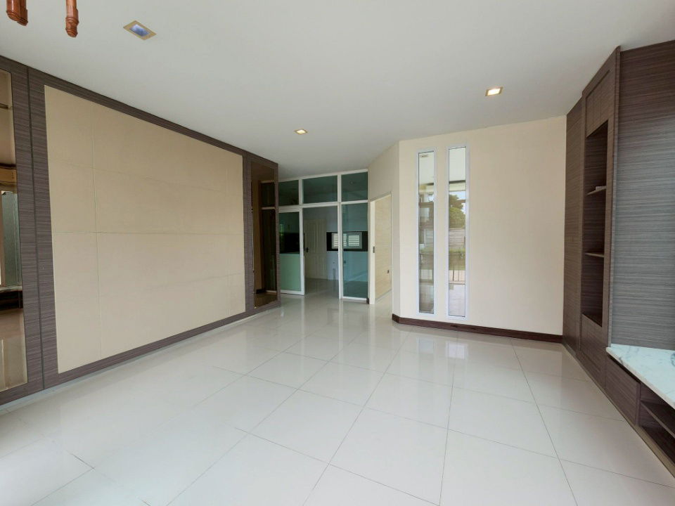 picture PK001 Modern 5-Bedroom Luxury Home at Casa Legend Pinklao-Ratchapruek - 8/18
