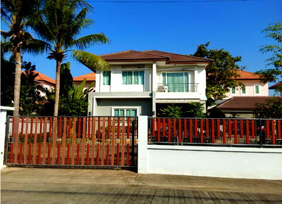 บ้านเดี่ยว เมืองนครสวรรค์ นครสวรรค์ : บ้านเดี่ยว เนื้อที่ทั้งหมด 651.2 ตารางเมตร 90/69 โครงการพฤกษาวิลล์ ตำบลวัดไทรย์ อำเภอเมืองนครสวรรค์ นครสวรรค์ ราคา 5,940,000 บาท