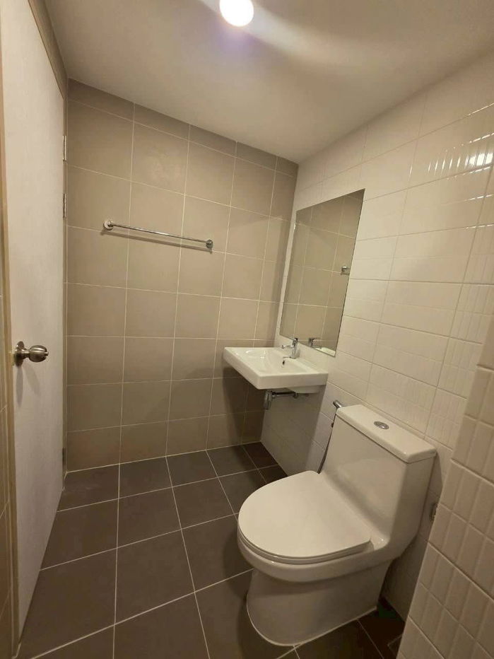 picture Forrent Flexi Suksawat 13  Condominiums  - 5/8