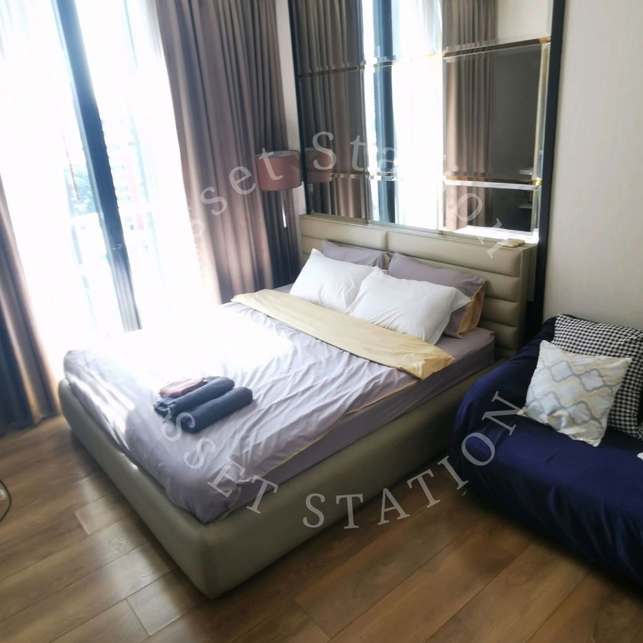 picture 🔥New Available | Park Origin Phrom Phong BTS Phrom Phong 🔥 - 3/17