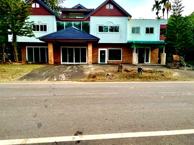 Houses for sale Thung Song Nakhon Sri Thammarat : บ้านเดี่ยว 1144 square meter Nakhon Sri Thammarat Thung Song Nam Tok for 2906000 THB