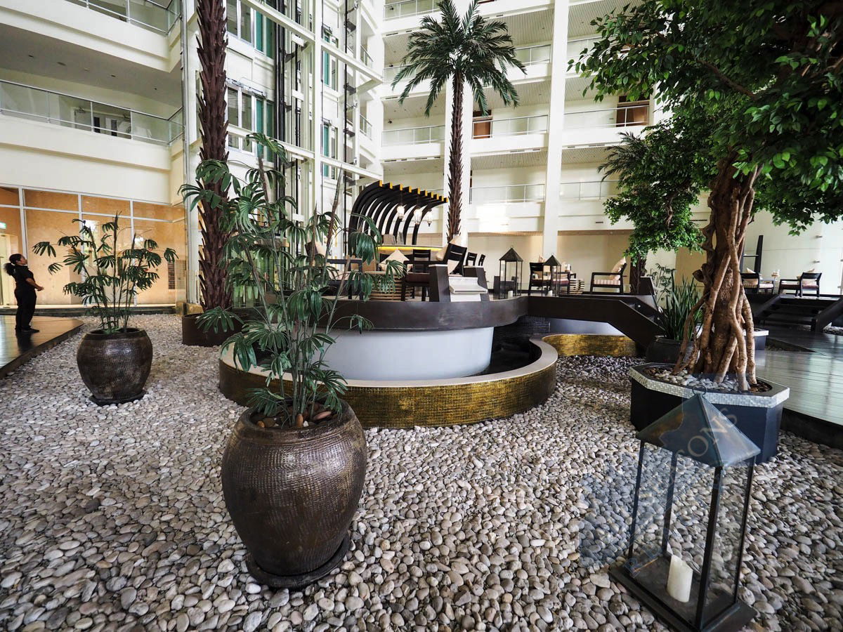 picture 2 Bedrooms Condominium @ The Cove - 16/31