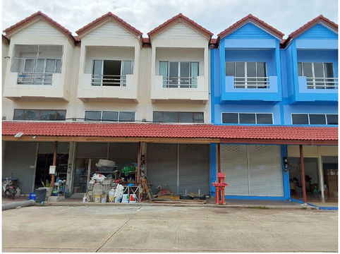 อาคารพาณิชย์ 64 square meter Lamphun Muang Lamphun Ban Klang for 1400000 THB