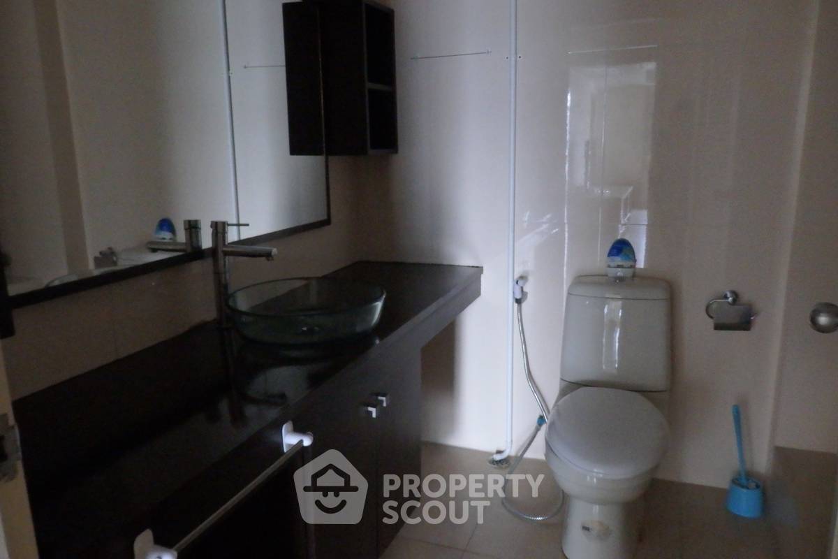picture 3-BR Condo at Royal Castle Sukhumvit near BTS Phrom Phong (ID 886662) - 13/16