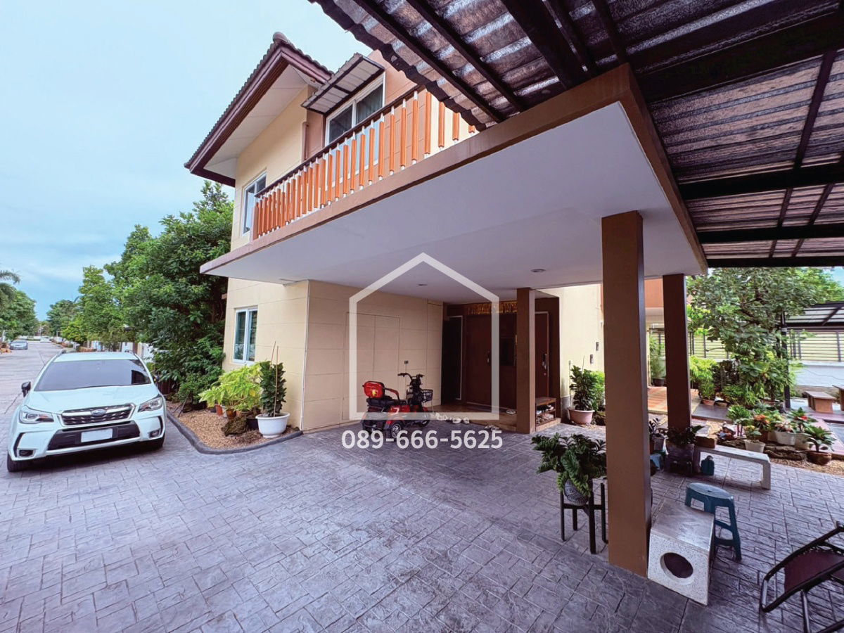 picture For Sale Villa Arcadia Srinakarin  - 9/26