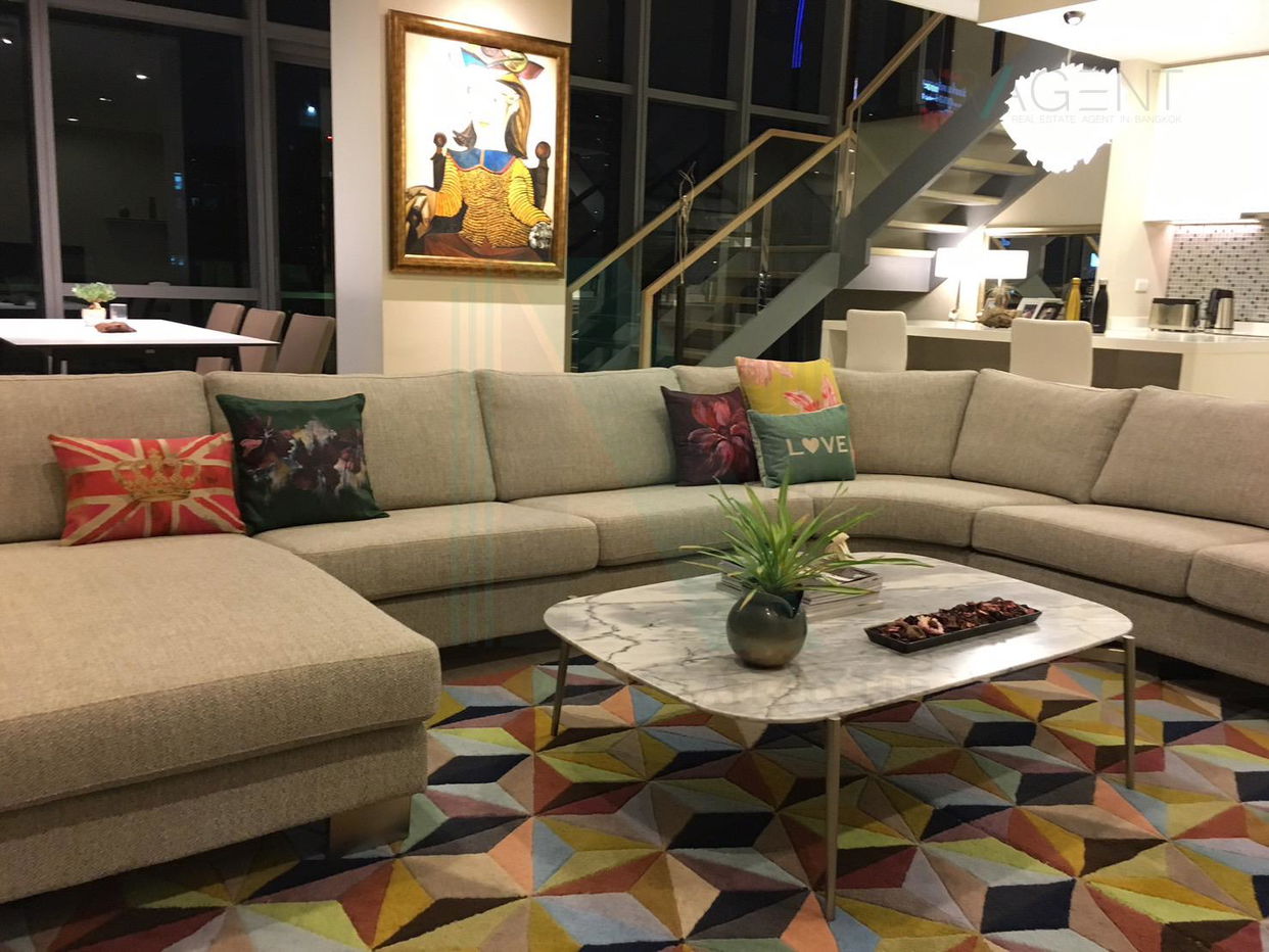 รูป ขายคอนโด เดอะ รูม สุขุมวิท 21 ชั้น5และ6 Duplex ขนาด 128 ตรม. - รูปที่ 2/8