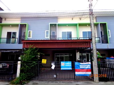 Townhouses for sale Muang Nakhon Ratchasima Nakhon Ratchasima : ทาวน์เฮ้าส์ 112 square meter Nakhon Ratchasima Muang Nakhon Ratchasima Hua Thale for 1210000 THB