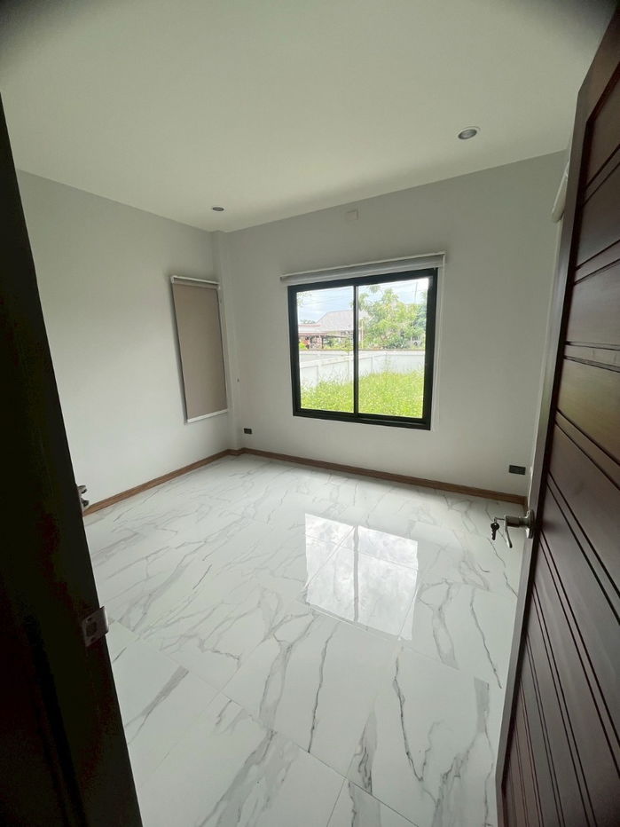 รูป ชายบ้านในโครงการเชียงรายวิลเลจ - รูปที่ 9/28