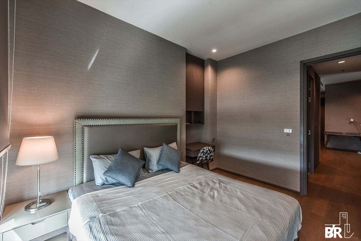 picture Best Price💸 Luxury Condo in Sathorn’s Prime CBD,The Diplomat Sathorn near BTS Surasak - 5/16