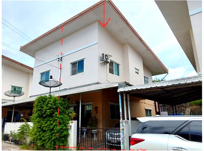 Twin houses for sale Eastern Seaboard Industrial Estate : บ้านแฝด 95.2 square meter Chonburi Si Racha Bo Win for 1400000 THB